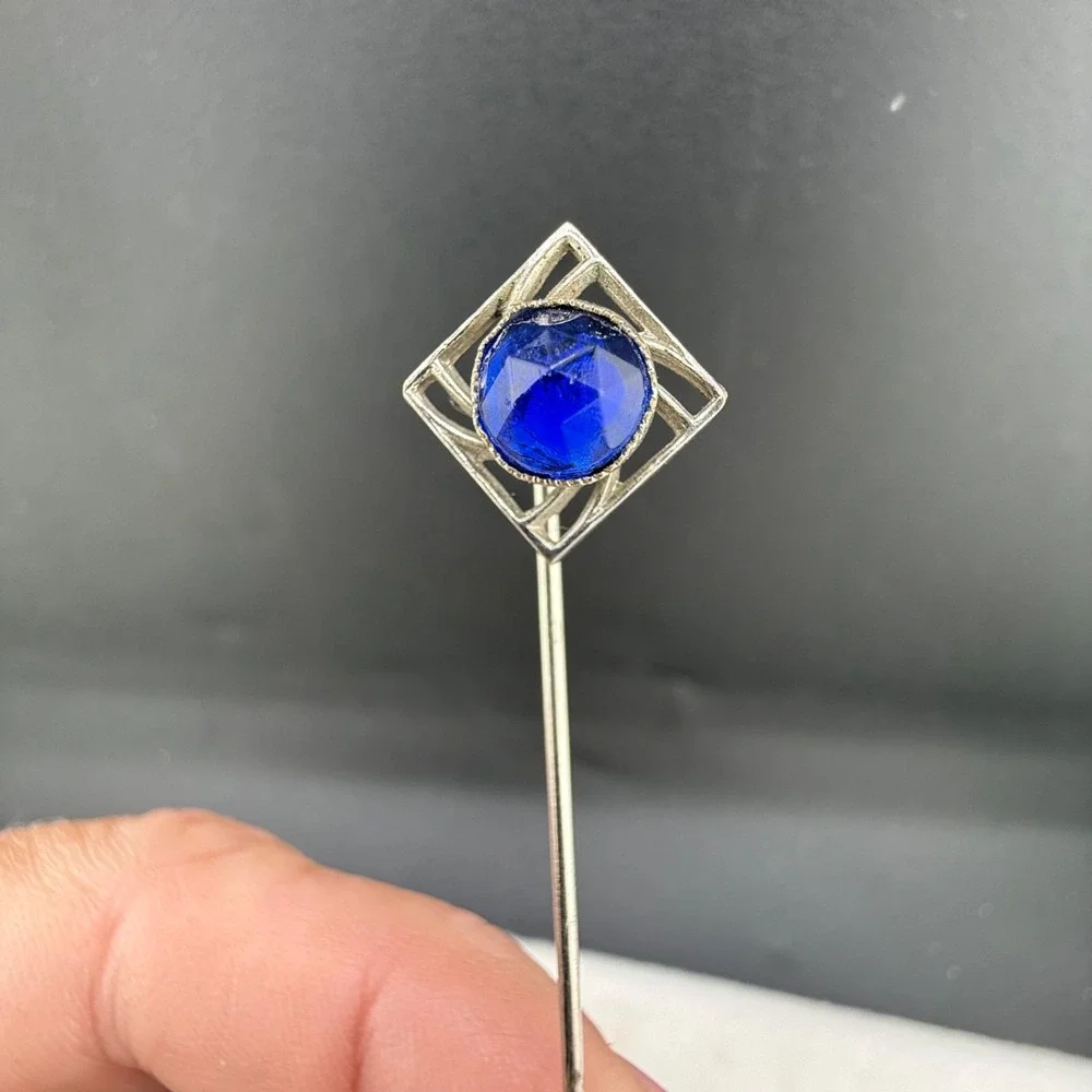 Vintage Rhinestone Stick Pin Brooch Silver‎ Tone Blue